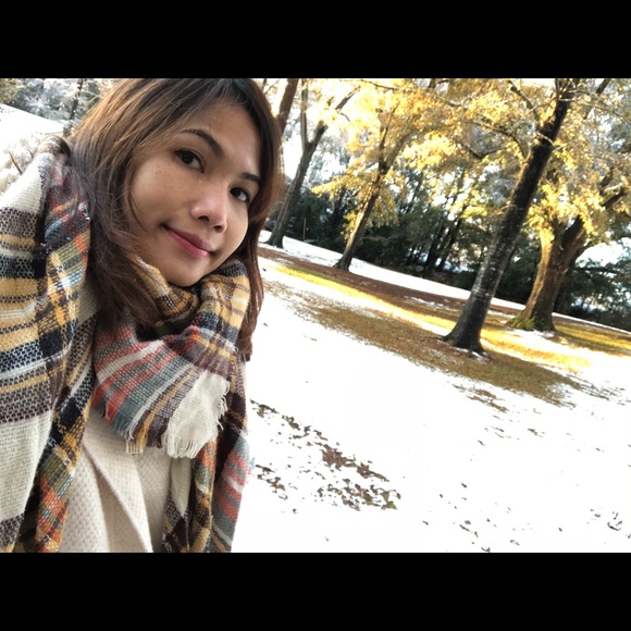 Meet your Posher, Wanlada - Picture 1 of 1